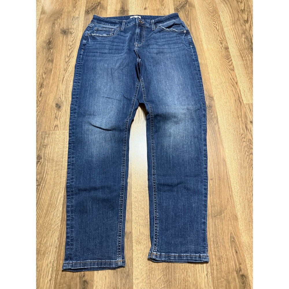 Maurices M Jeans Women Size 10 Short Blue Denim High Rise 90s Taper Distressed